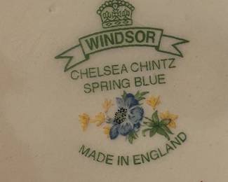 Windsor Chelsea Spring Blue Chintz Teapot
