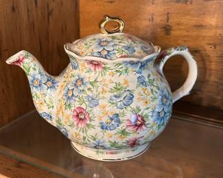 Windsor Chelsea Spring Blue Chintz Teapot