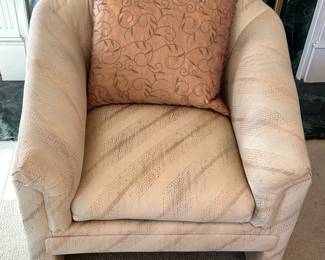 Matching Drexel Sofa Couch and Two Chairs