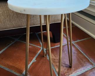 Marble and metal accent table/plant stand