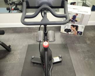 Peleton bike