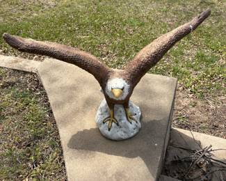 Cement eagle 