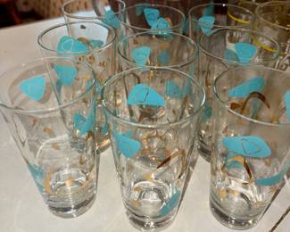 Vintage MCM Federal Glass Atomic Amoeba pitcher and glasses 