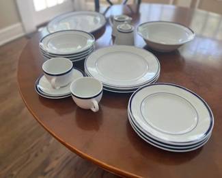 William Sonoma blue and white, Brasserie pattern Pottery - 13 plates, 12 salad plates, 12 cups and saucers, 12 bowls, 1 platter