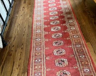 Wool runner pristine condition -