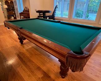Pool table