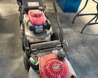 Push lawnmowers