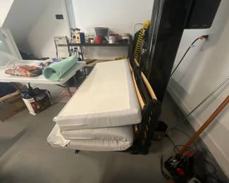 Futon bed