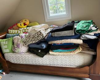 Daybed and blankets/pillows