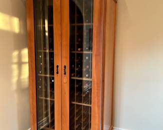Wine chest