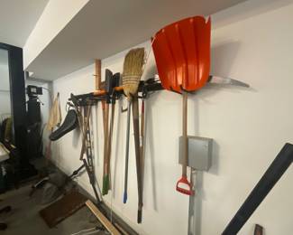 Landscaping gear