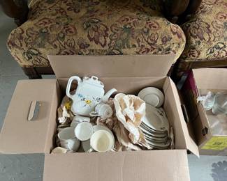 Box of misc china