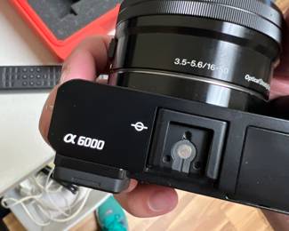 Sony 6000