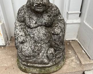 Cenent Budha
