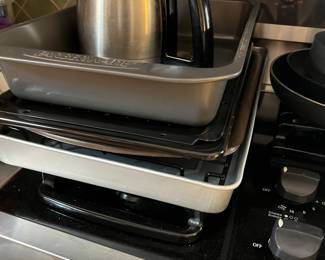 Baking pans