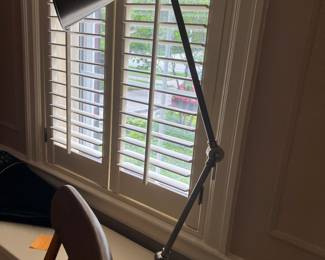 Table / Desk lamp with outlets on base