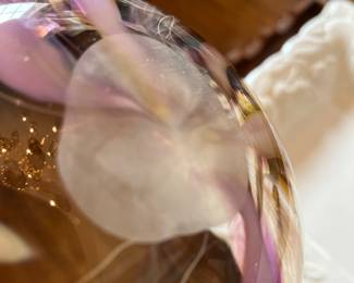 handkercheif vase detail
