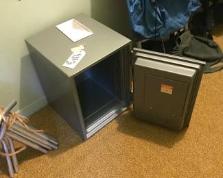 Small Brinks safe with combination.