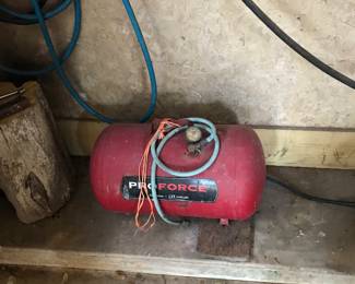 Air tank