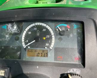 Dashboard of 2016 John Deere