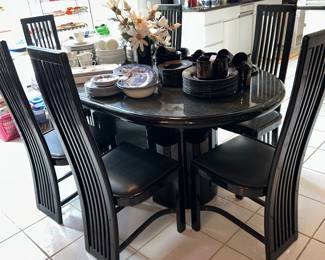 Modern table with 6 chairs