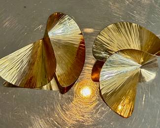 HUGE HUGE 18k fan earrings!