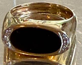 14k gold diamond and onyx ring