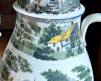 FAB vintage Johnson Brothers "The Friendly Village" coffee pot WITH TERRIFIC WILDLIFE TRANSFER