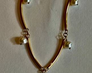 Pearl and 14k choker