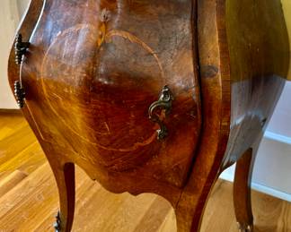 Italian Marble Top Bombe Nightstands,1880s, Set of 2 Appraisal is $3300! We have them for so much less.