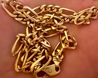 Massive and heavy gentleman’s or ladies 14K gold 1970s chain!