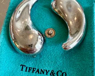 Tiffany & Co Rare HUGE ELSA PERETTI Sterling Silver Yin Yang Brooches