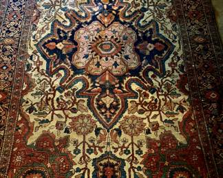 Antique vegetable dyed Persian Farahan 5x7
Gorgeous $$$