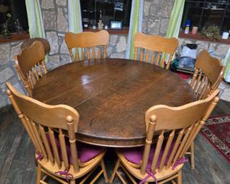 kitchen table chairs