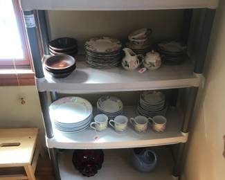 Additional sets of china and other pieces!