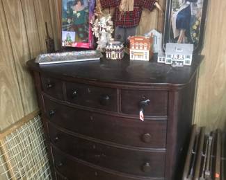 Antique 6 drawer dresser!