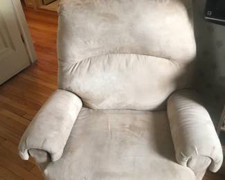 One of 2 recliners!