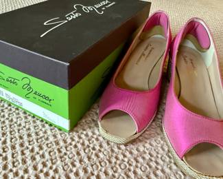 Sesto Meucci pink satin mules