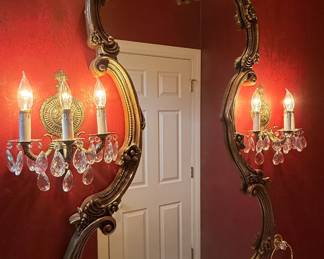 Assorted gilded wall mirrors