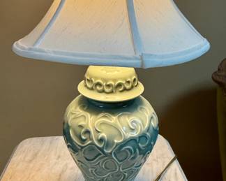 Ceramic table lamp