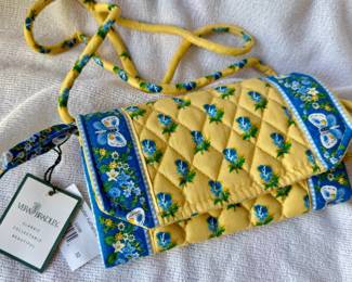 Vera Bradley crossbody wallet (NWT)