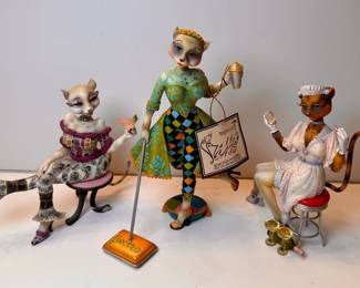Margaret Le Van Alley Cat Figurines