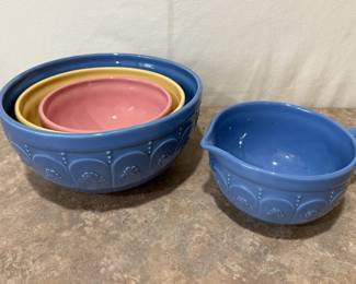 "Wave" Mixing Bowls