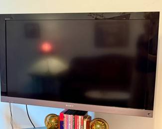 Sony 46" LCD Digital Color TV
