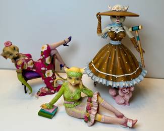 Margaret Le Van Alley Cat Figurines