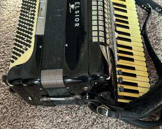 Vintage Excelsior Symphony Accordion w/ Rolling Hard Case