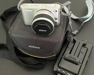 Nikon 1 Mirrorless HD Digital Camera