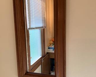 Wall mirror