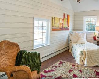 painting side table and bedroom set 