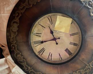 battery operated clock